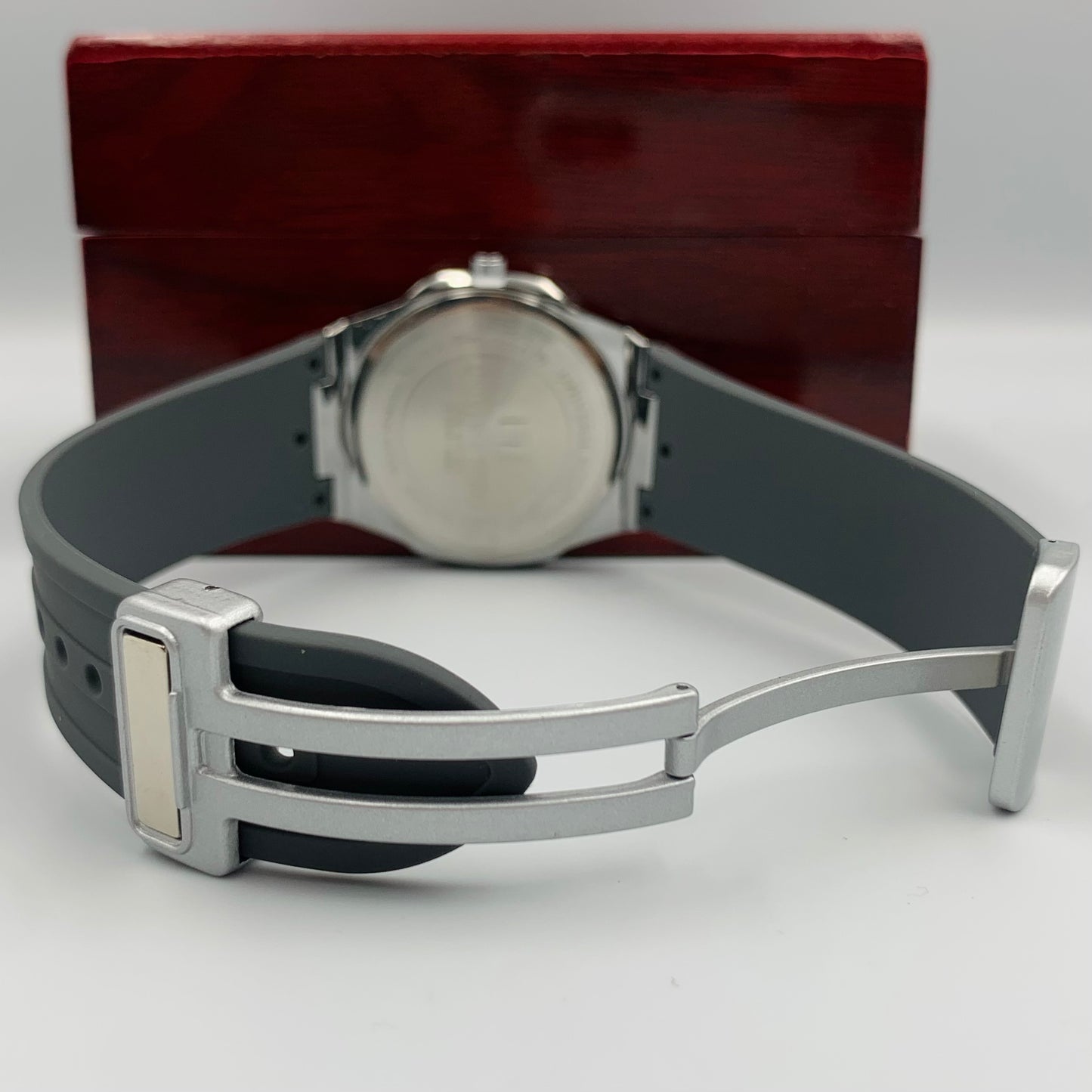 UP Arabic Grey Watch