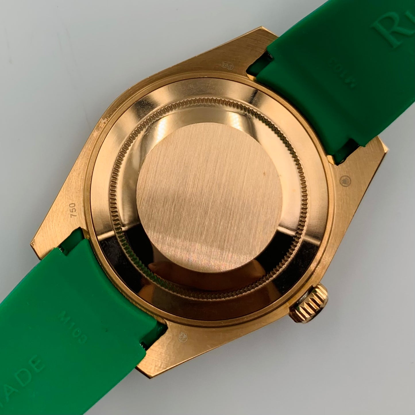 Rolx Green Golden Watch