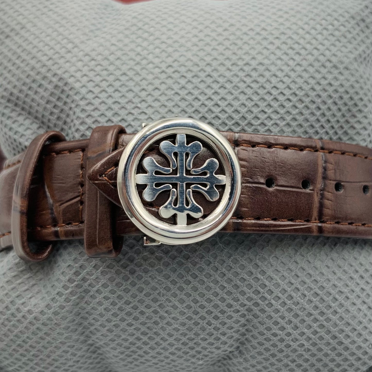 Patek Geneve Brown Dail Brown Strap Watch