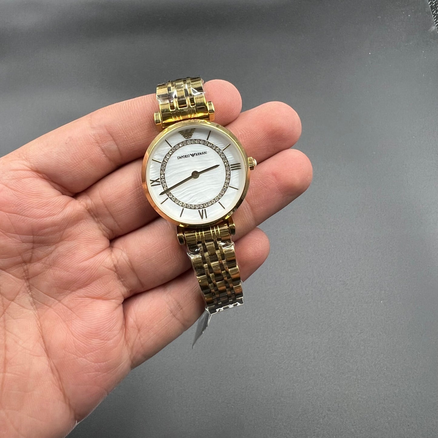 Ladies EMA White Dail Golden Case