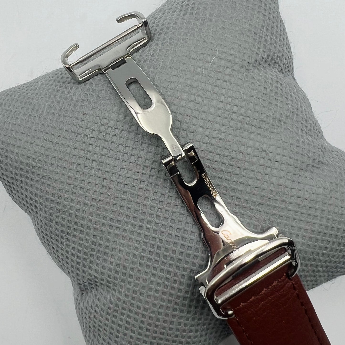 Master Cart!er Tank Silver Brown