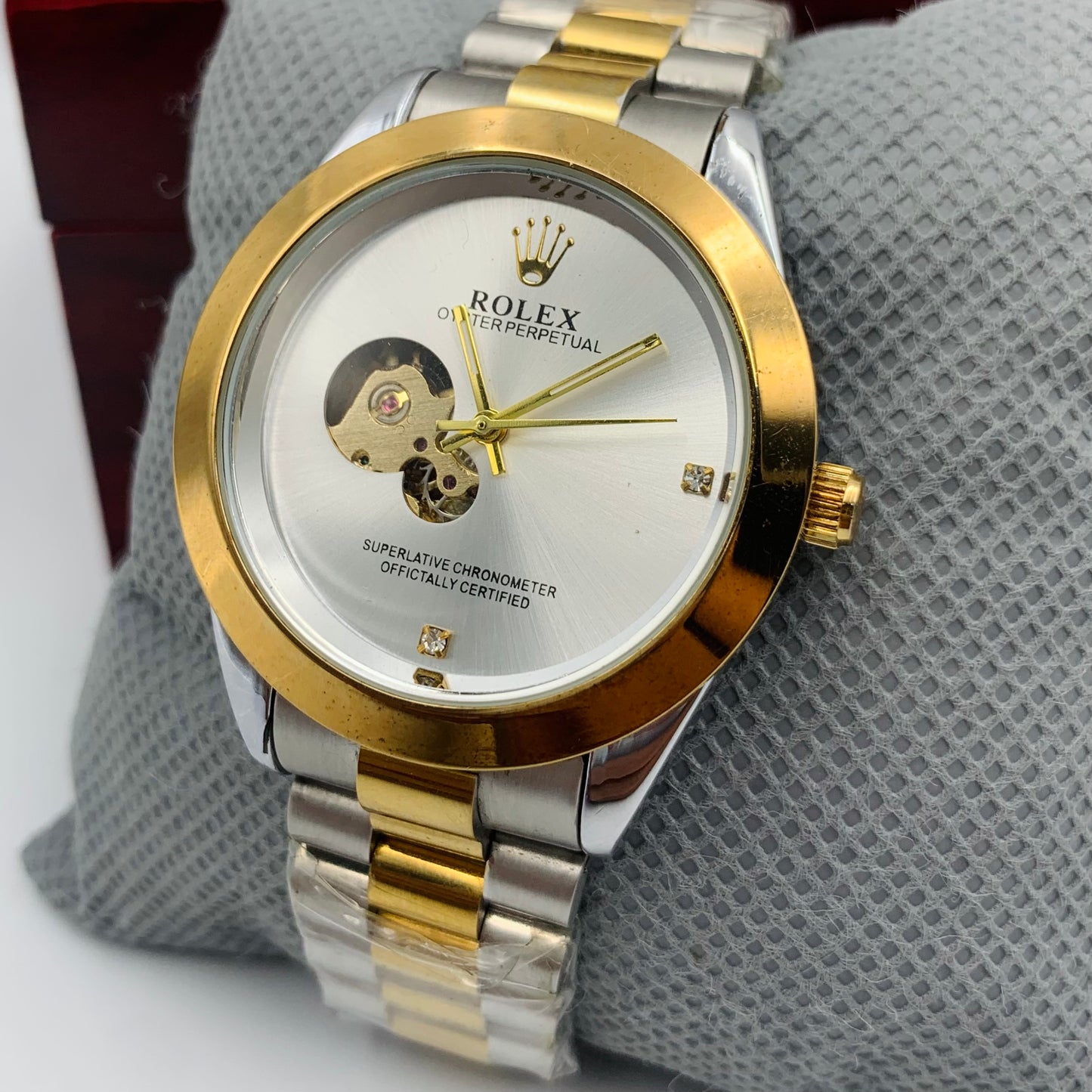 Rolx White Twotone Watch