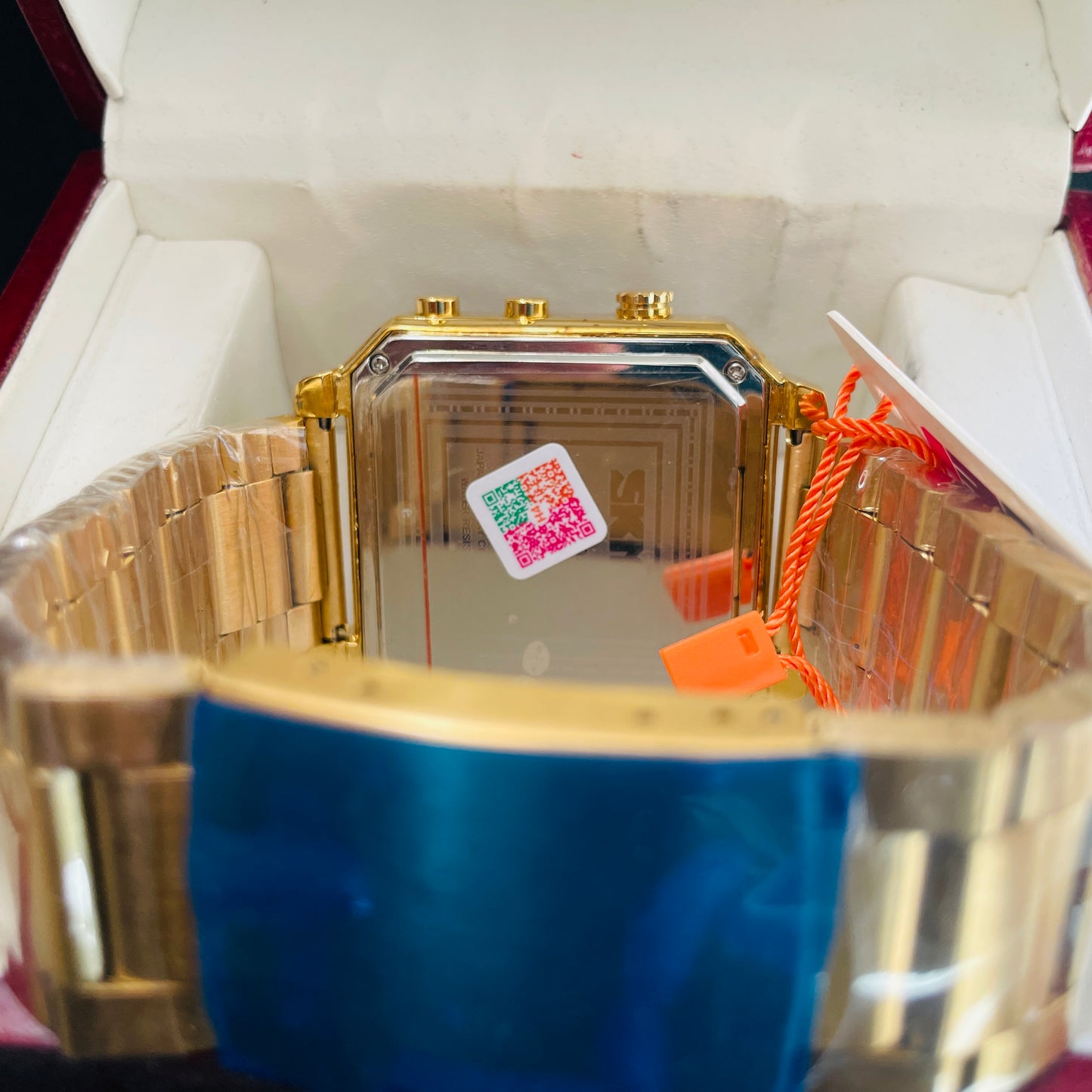 Skmei Golden Four Time Watch