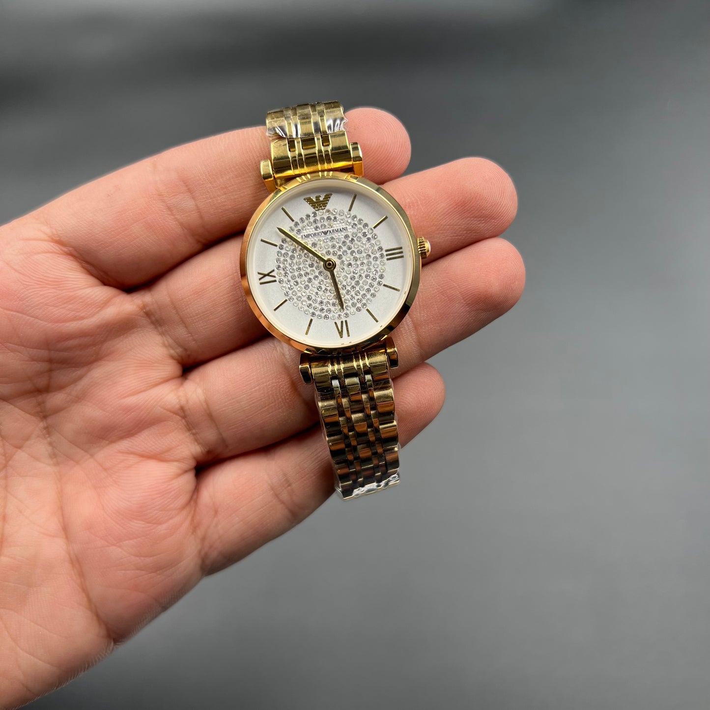 Ladies EMA White Dail Golden Case