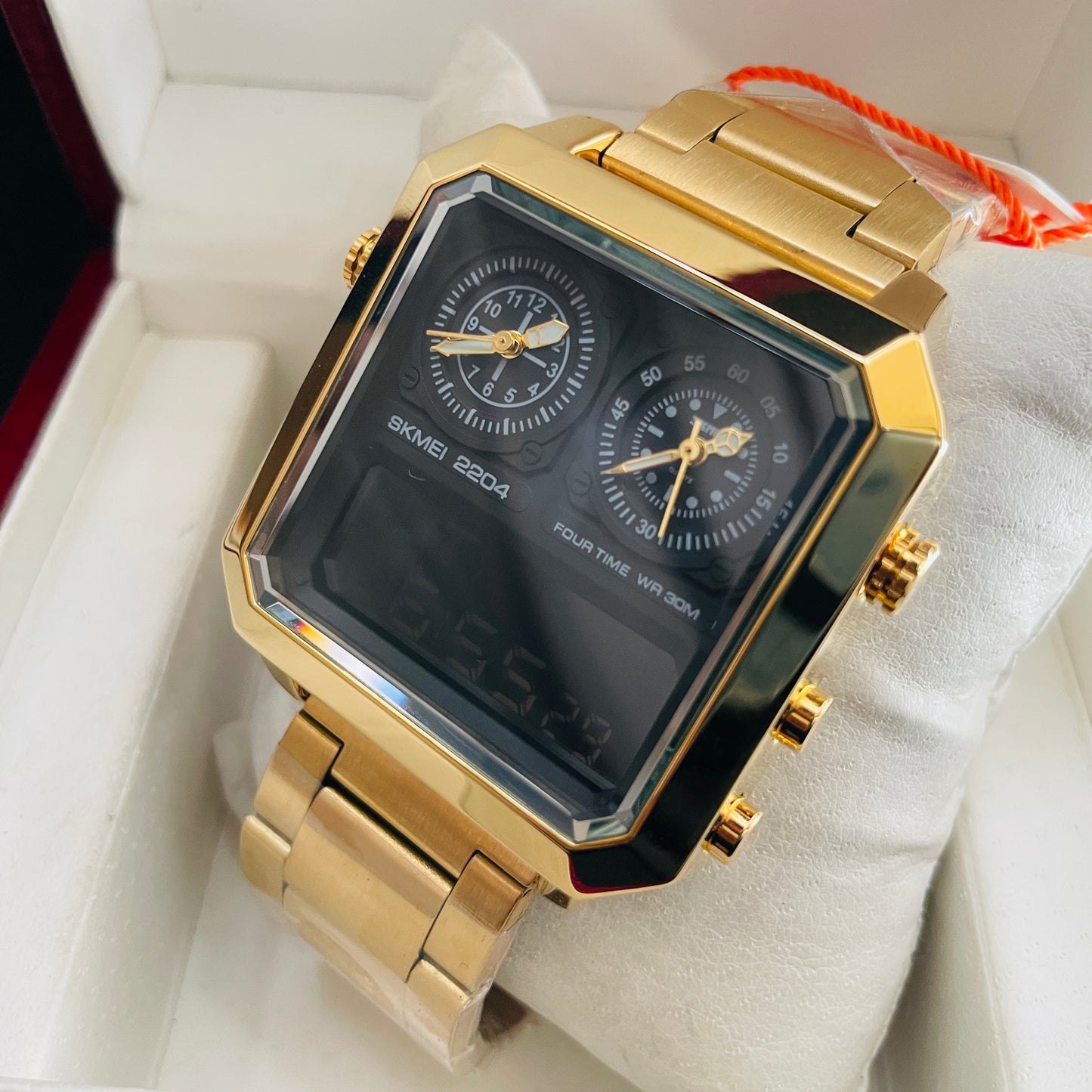 Skmei Golden Four Time Watch