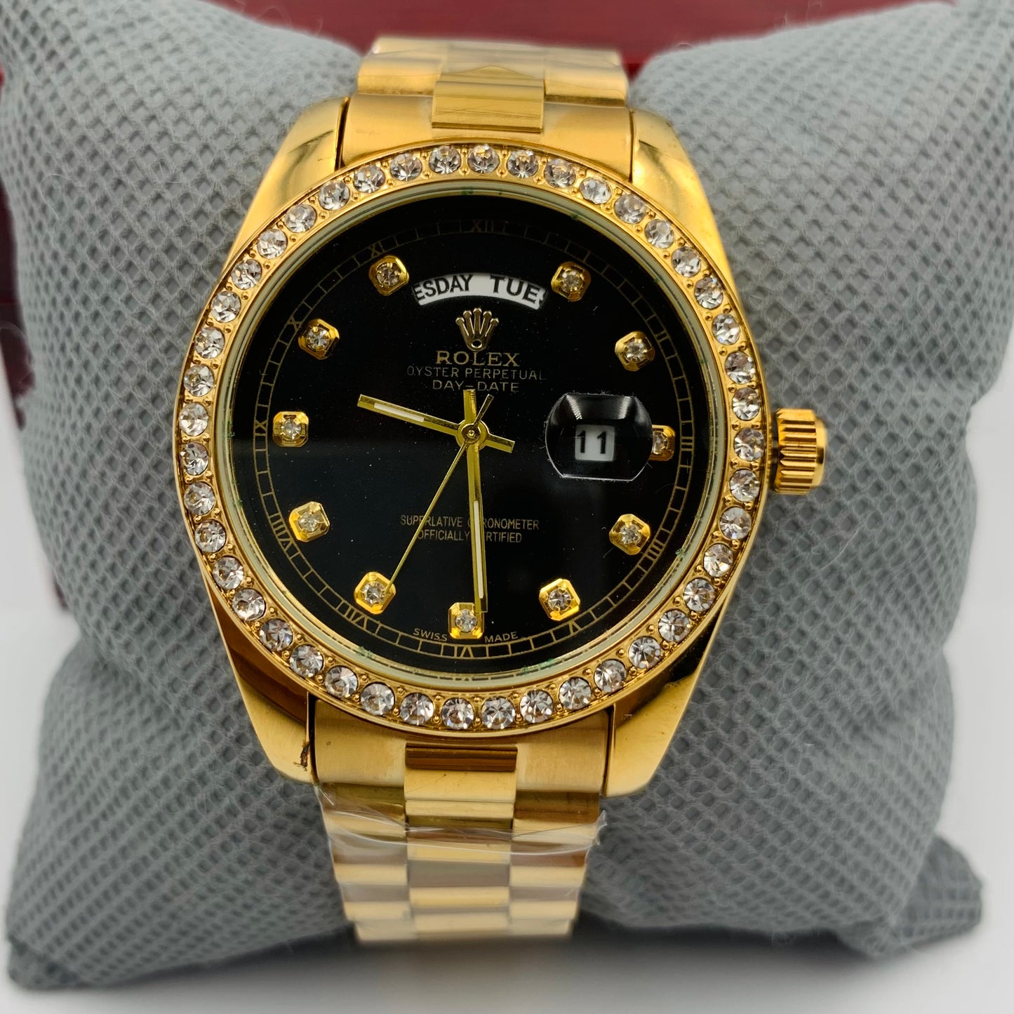 Rolx Diamond Golden Black Full DayDate Watch