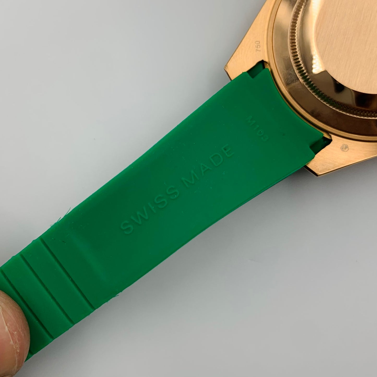 Rolx Green Golden Watch