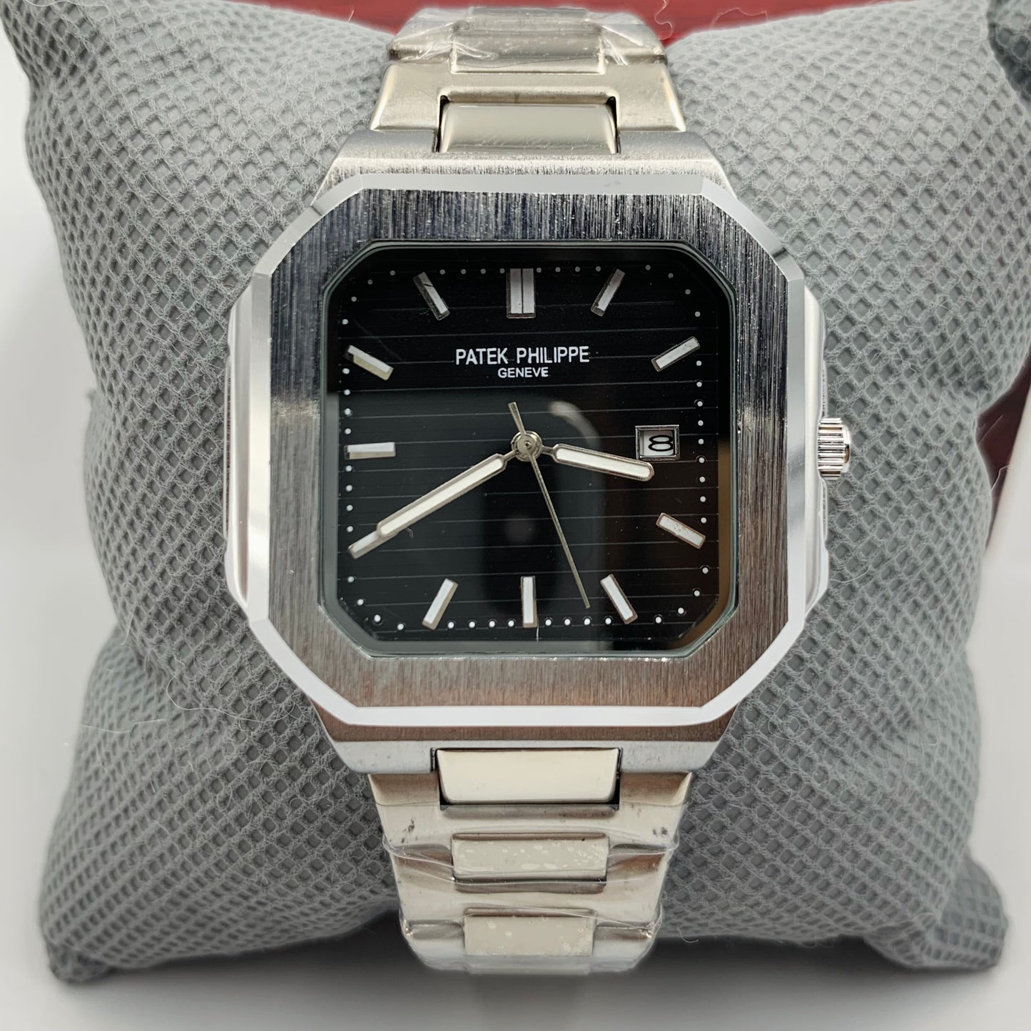 Patek Geneve Black Dail Silver Chain Watch