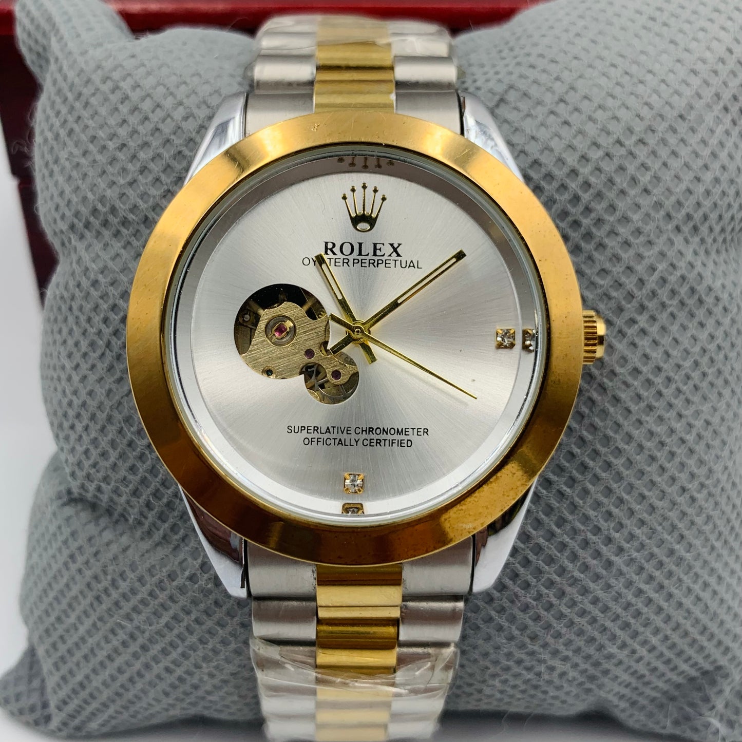 Rolx White Twotone Watch