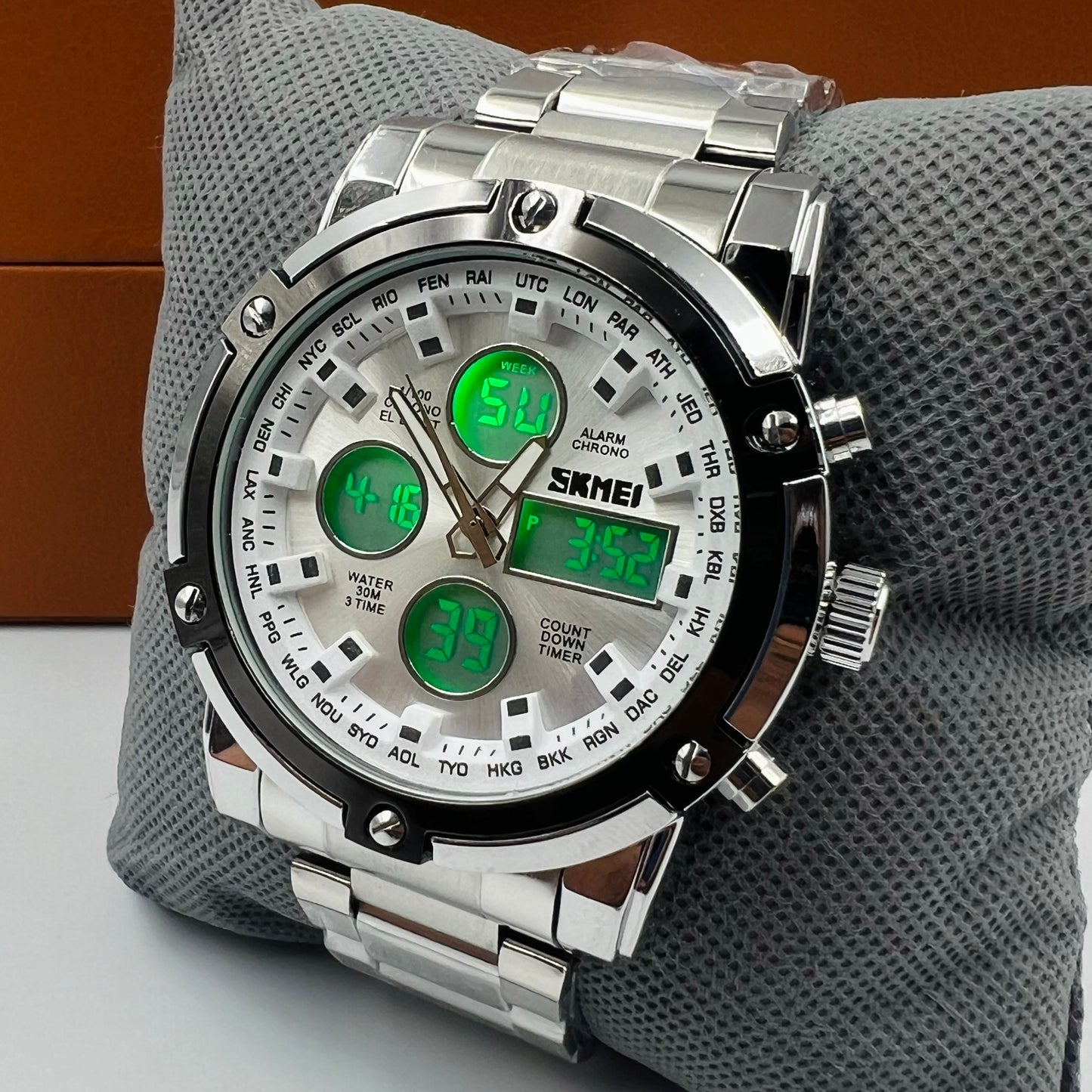 Skmei Twotone Silver White Watch