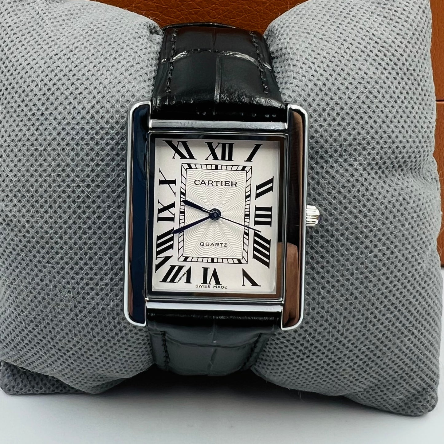 Cart!er Tank Silver Black