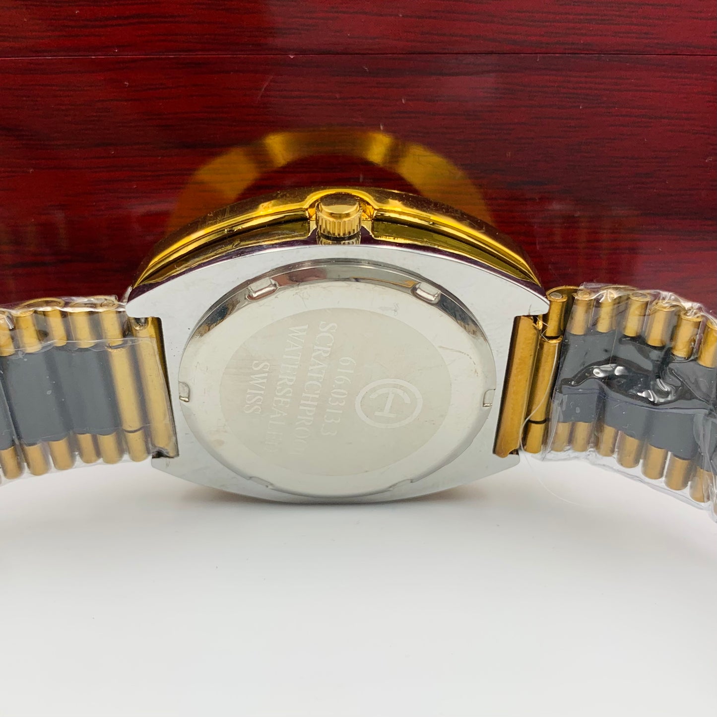 R@do Diastar Simple Golden Dail Watch