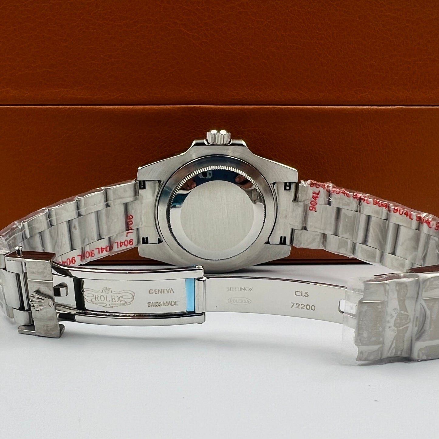 Rolx Submariner Silver Green Automatic Watch