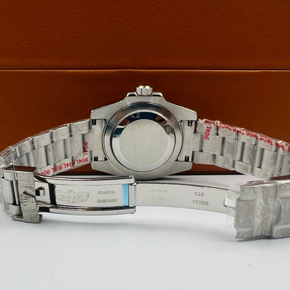 Rolx Submariner Silver Green Automatic Watch