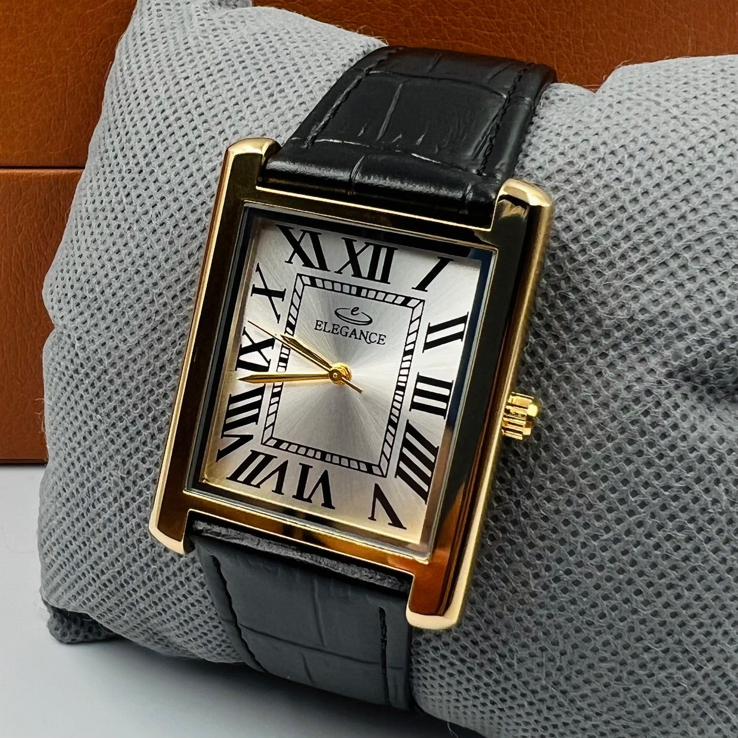 Elegance Golden White Black Watch