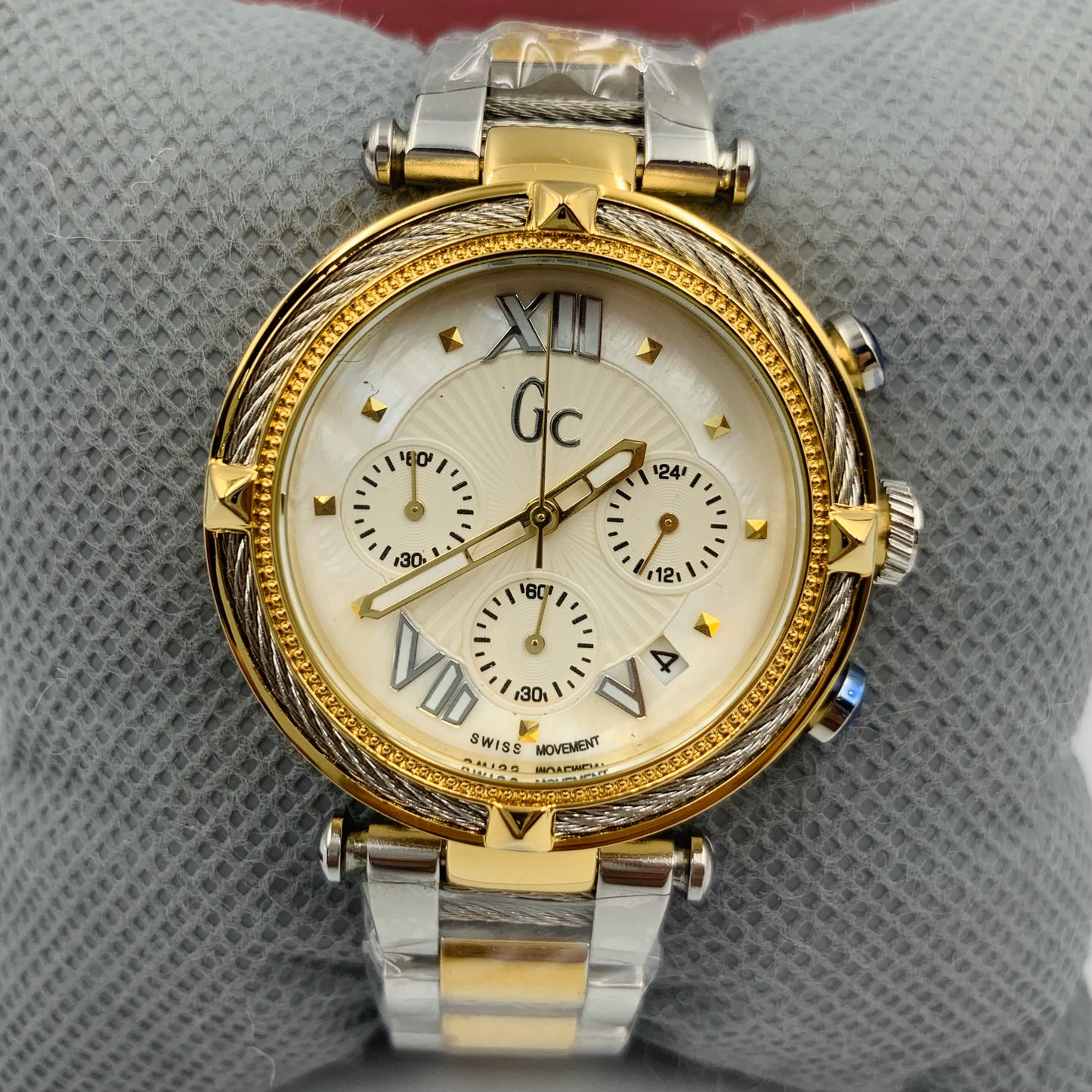 Gc Twotone White Dail Ladies Watch