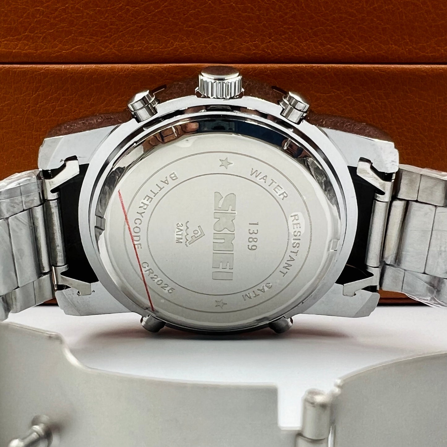 Skmei Twotone Silver White Watch