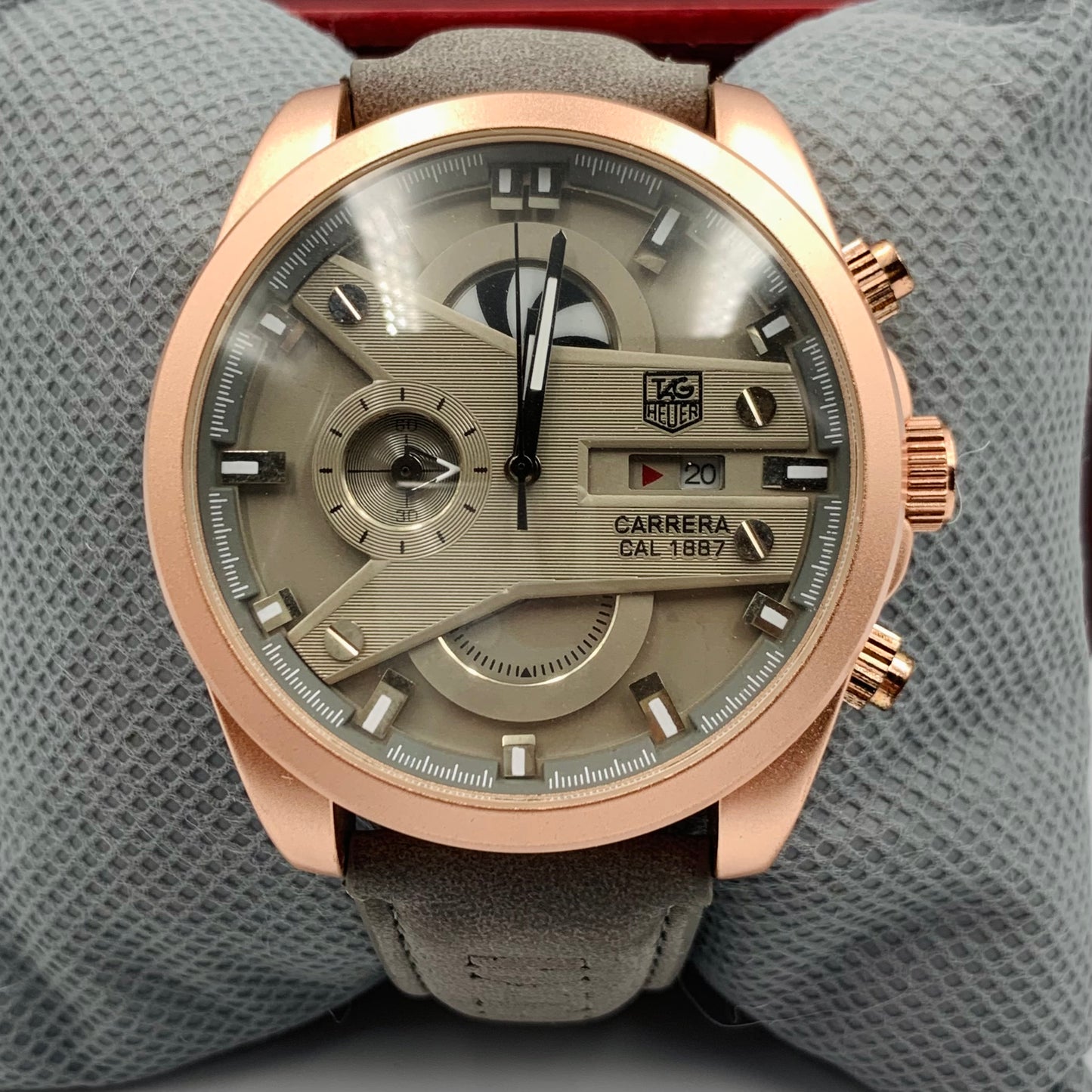 Tag Grey Dail Golden Case Watch