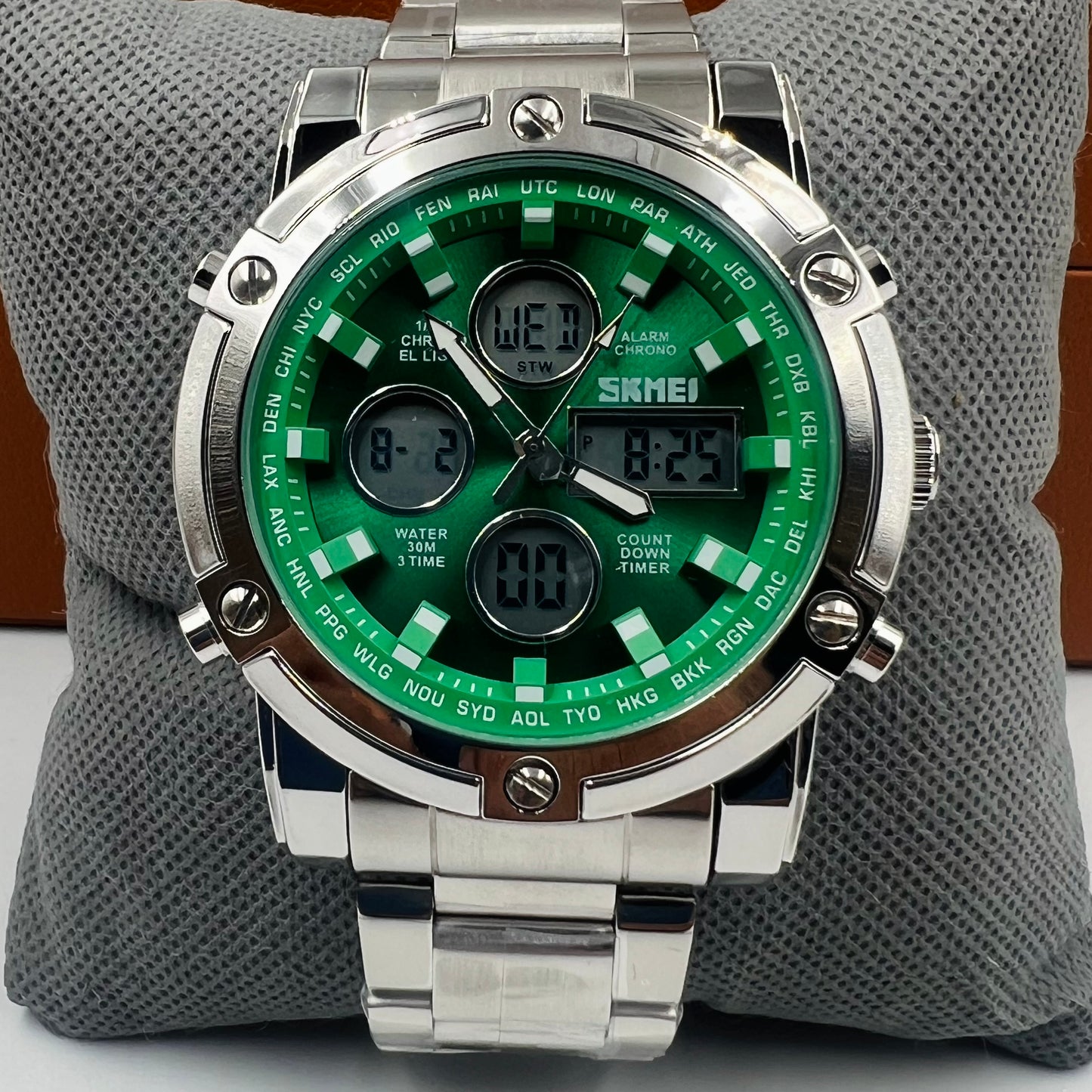 Skmei 2 Time Green Full Silver Watch