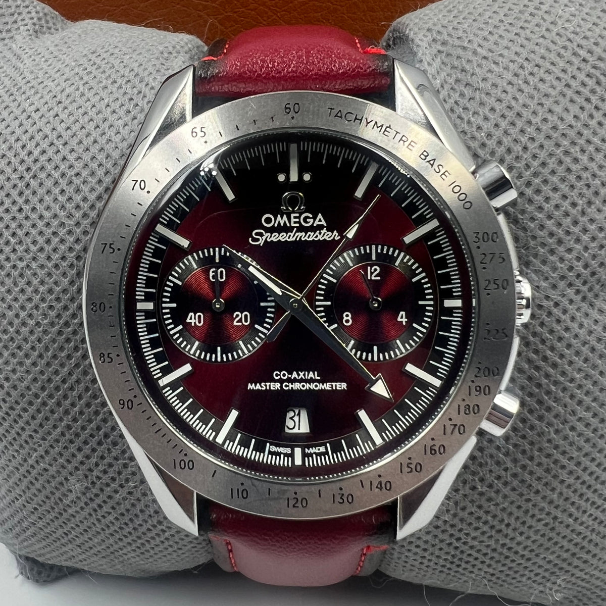 Omega Speedmaster Chronograph Full Red Watch