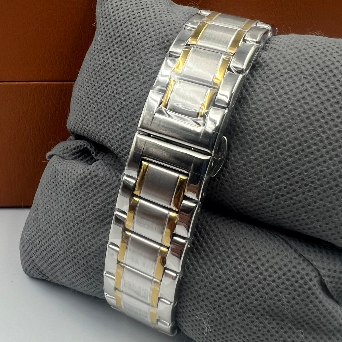 Alfalah Twotone Black Chain Watch